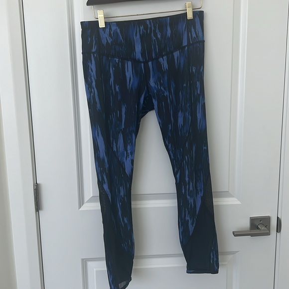 Lululemon All Meshed Up Leggings - Picture 2 of 9